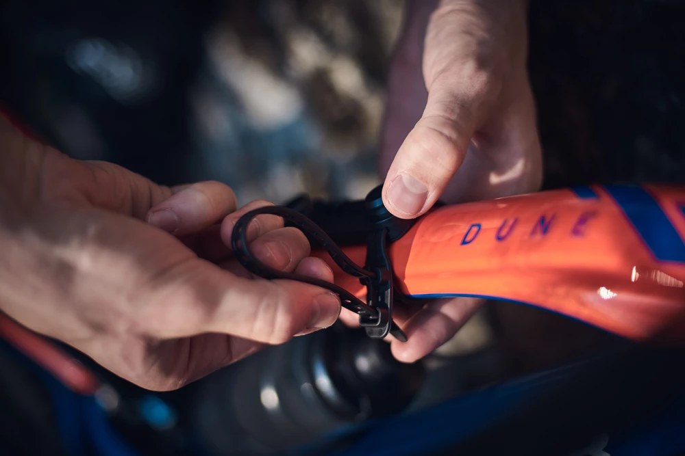 Fidlock TWIST Bouteille 590 + Base Uni 4 Fidlock TWIST Bouteille 590 + Base Uni – Image 4