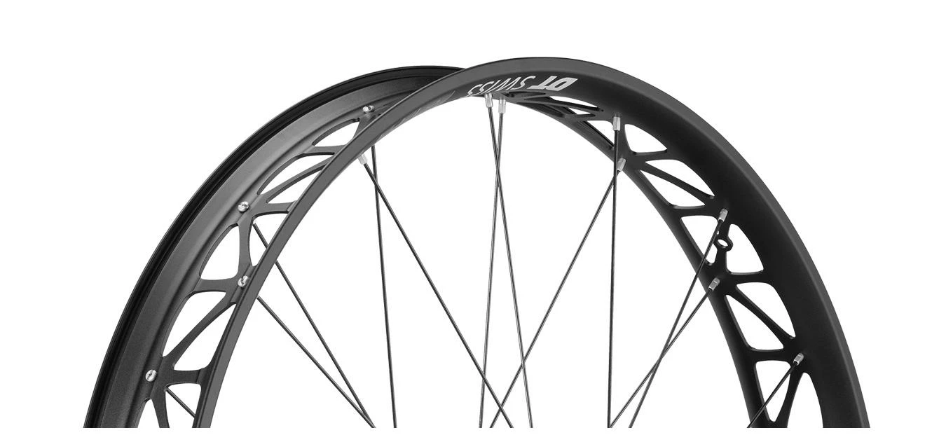 Dt-swiss BR 2250 Classic 26" Fatbike Disc CL 15/150mm TA Roue Avant 4 Dt-swiss BR 2250 Classic 26" Fatbike Disc CL 15/150mm TA Roue Avant – Image 4