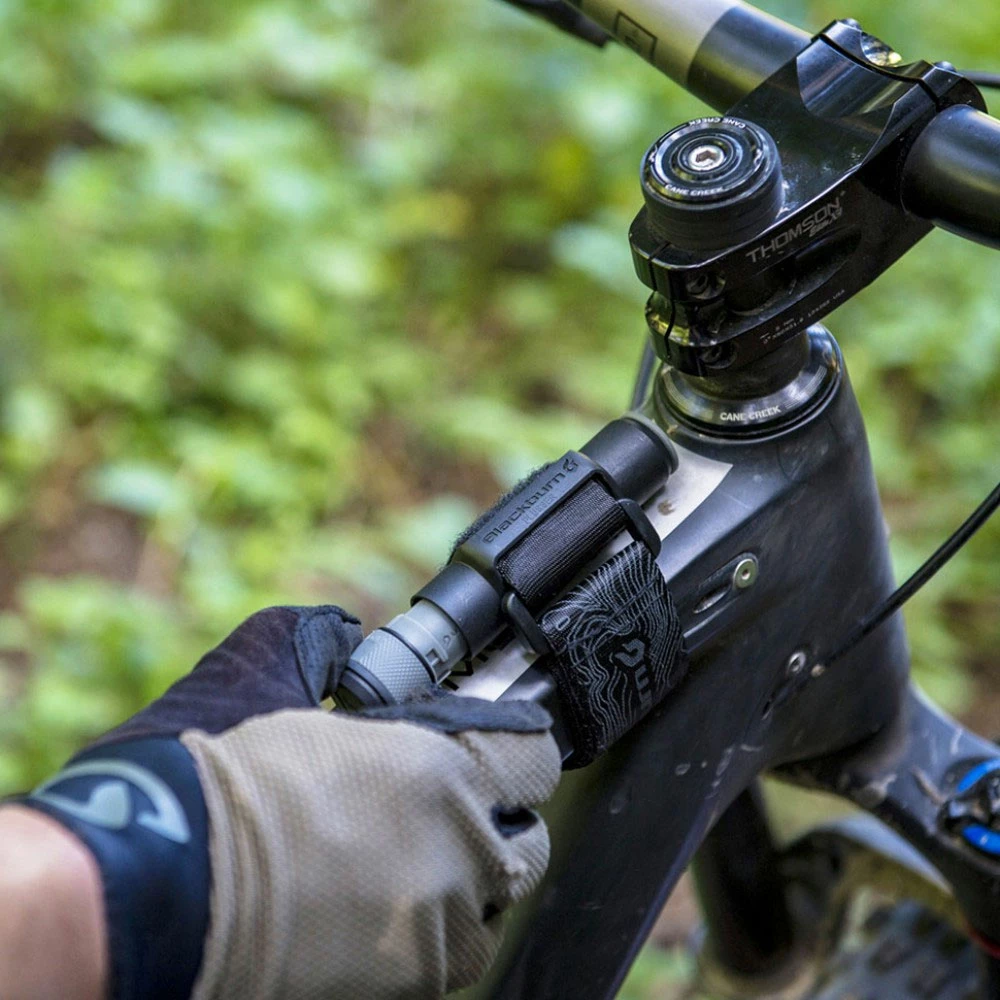 Blackburn PLUGGER Kit De Réparation Pour Pneus Tubeless 4 Blackburn PLUGGER Kit De Réparation Pour Pneus Tubeless – Image 4