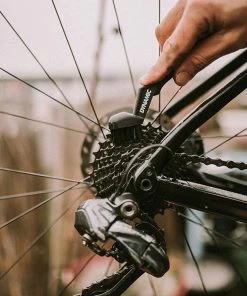 Dynamic Brosse De Nettoyage Drivetrain Detailing 5 Dynamic Brosse De Nettoyage Drivetrain Detailing -Composants Soldes Dynamic Detailing Brush DY 073 3