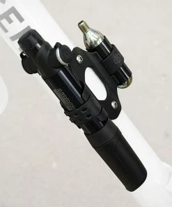 SKS Germany Airboy CO₂ Mini Pump 7 SKS Germany Airboy CO₂ Mini Pump -Composants Soldes SKS Airboy CO2 Minipumpe 11237 4