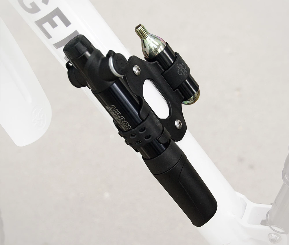 SKS Germany Airboy CO₂ Mini Pump 4 SKS Germany Airboy CO₂ Mini Pump – Image 4