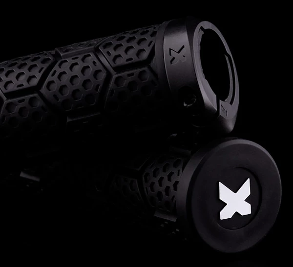 Sixpack Racing Poignées D-Trix CF 2 Sixpack Racing Poignées D-Trix CF – Image 2