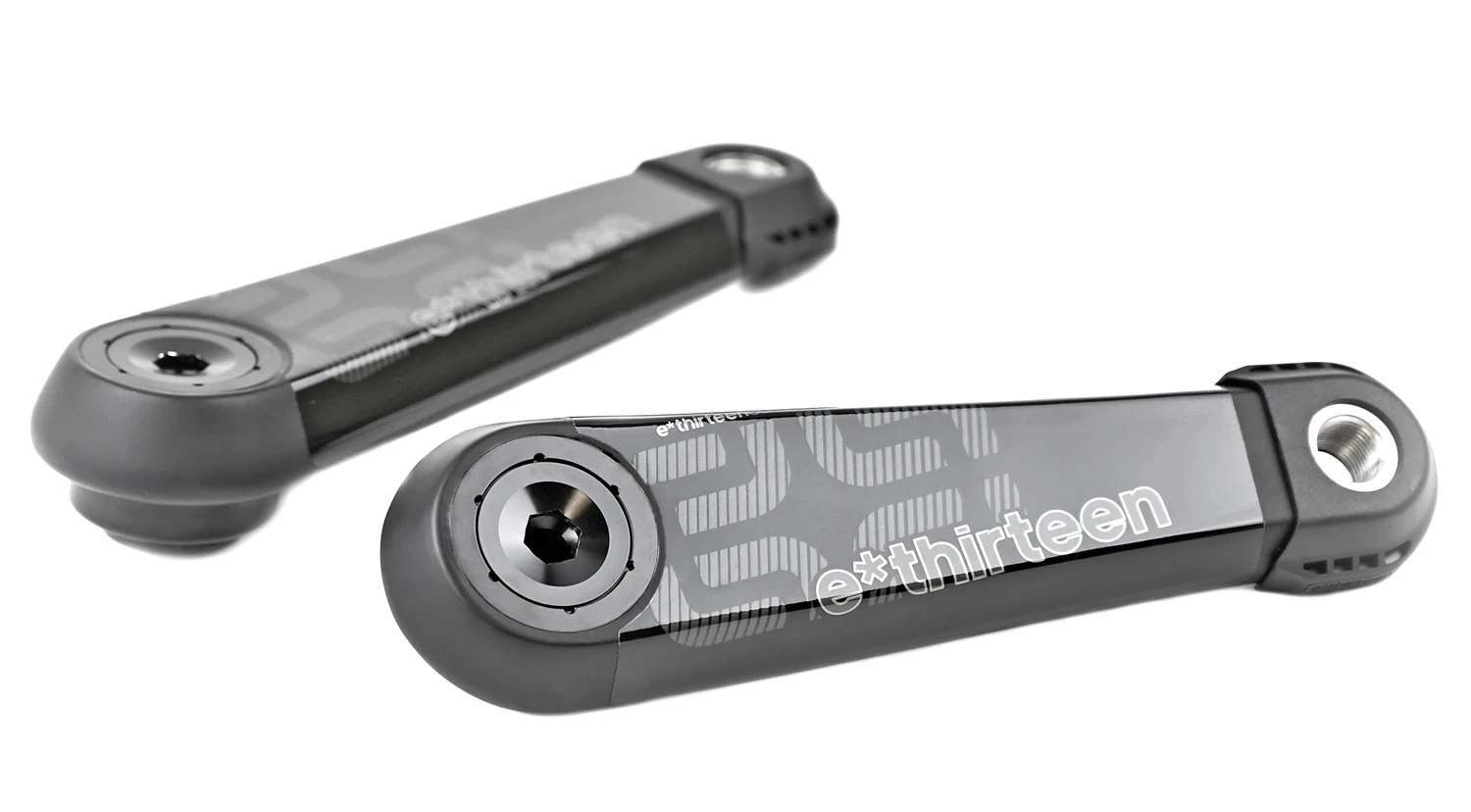 E-thirteen Pédalier E*spec Race Carbon Bosch CX Gen4 1 E-thirteen Pédalier E*spec Race Carbon Bosch CX Gen4